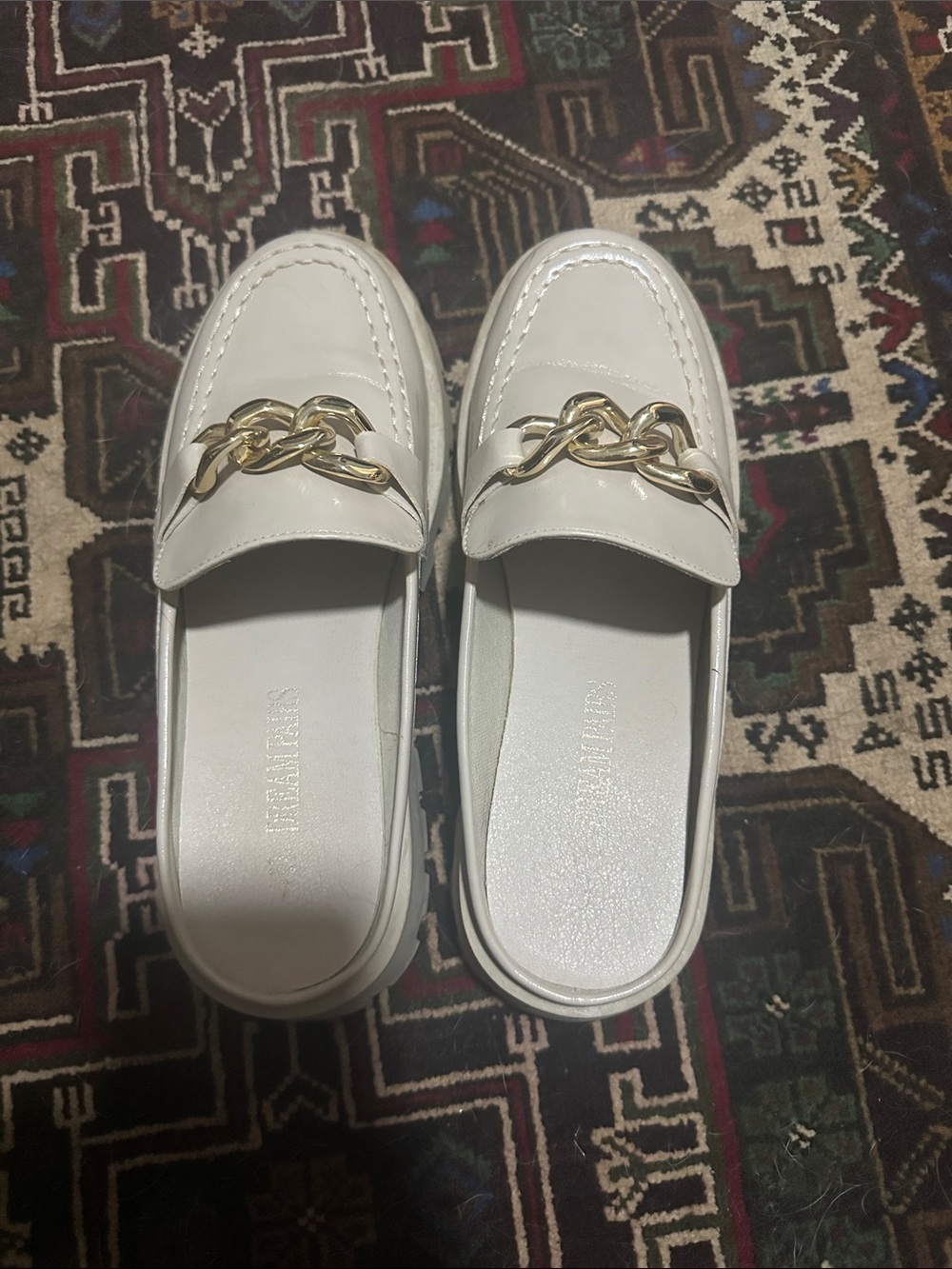 CreamChain-Link Slip-On Loafers